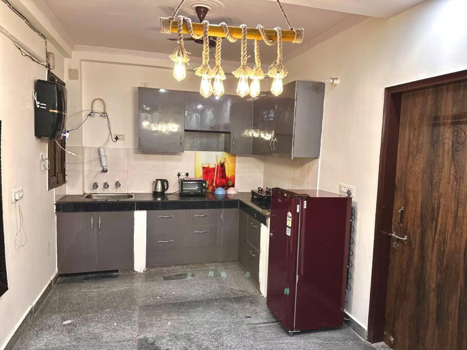 Apartment Nirvana 2bhk Delightful In Delhi New Delhi