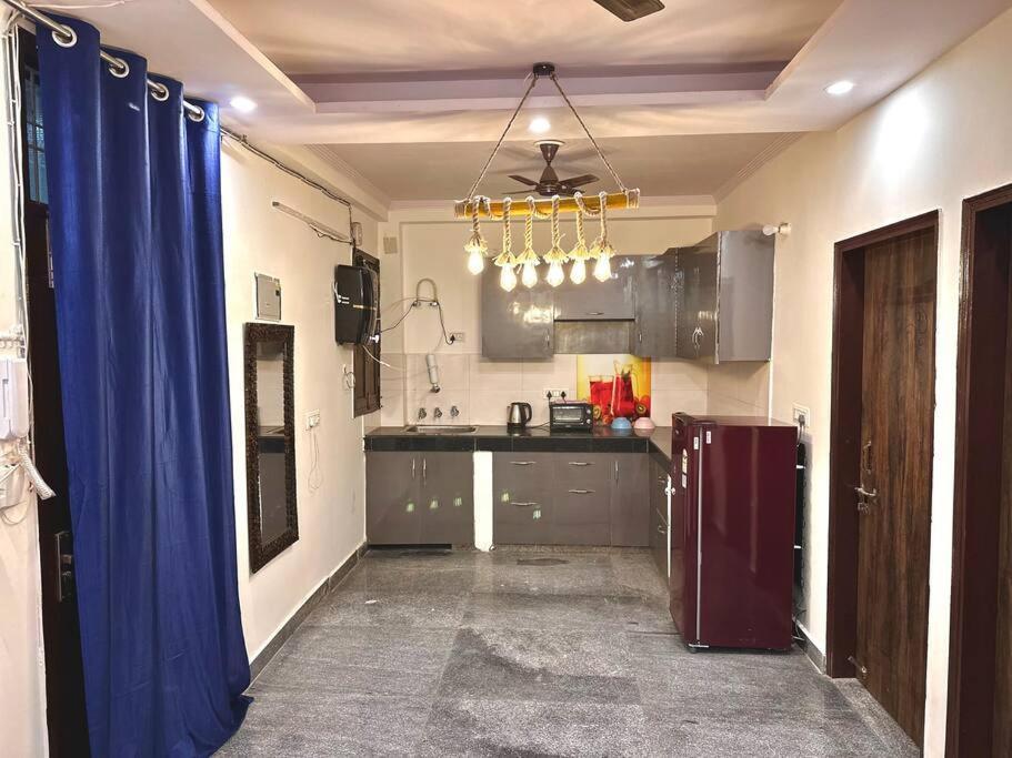Nirvana 2bhk Delightful In Delhi New Delhi